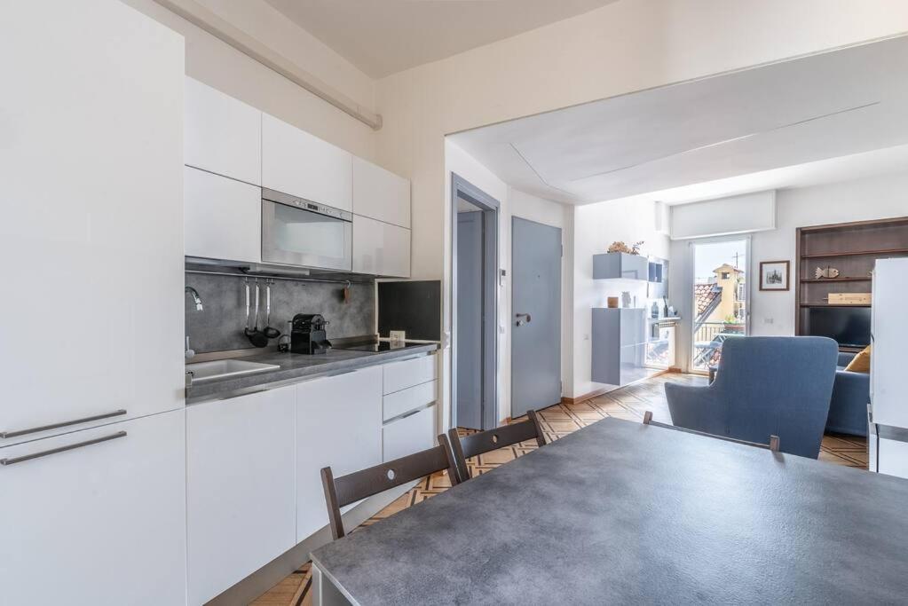 Appartement Amazing View From Brera Sancarpoforo9 à Milan Extérieur photo